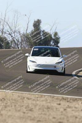 media/Nov-08-2025-Speed Ventures (Sat) [[1c7a6332f5]]/TC A/Session 2 (Turn 2)/